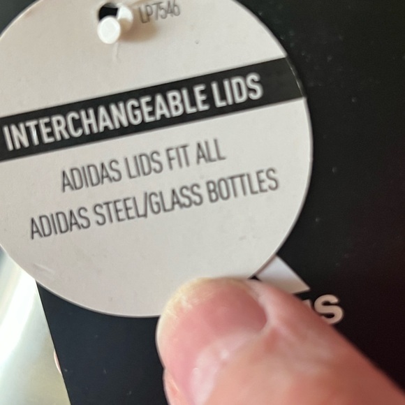 Adidas thermos 24 hour cold/12 hours hot🌸🌸🌸Monday Madness Sale🌸🌸🌸 - Picture 5 of 7
